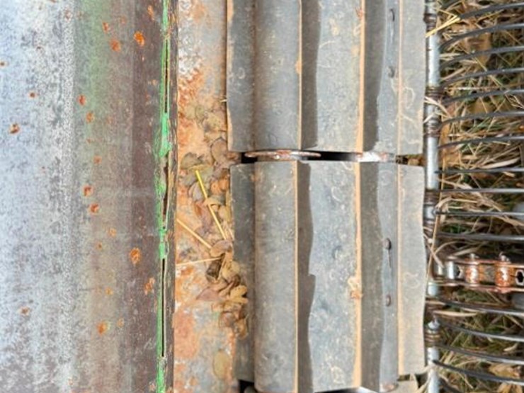 john-deere-212-image-11