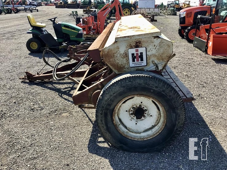 international-10-image-8