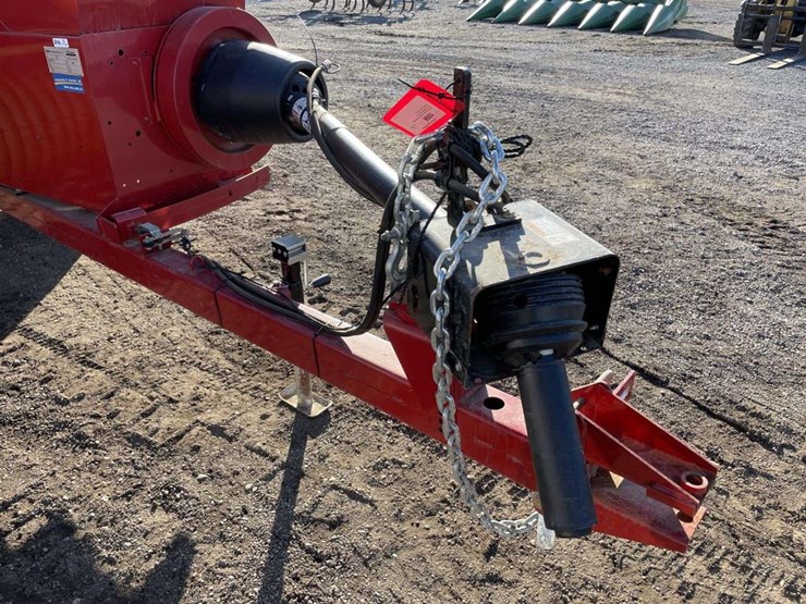 2022-new-holland-bc5070-square-baler-image-6