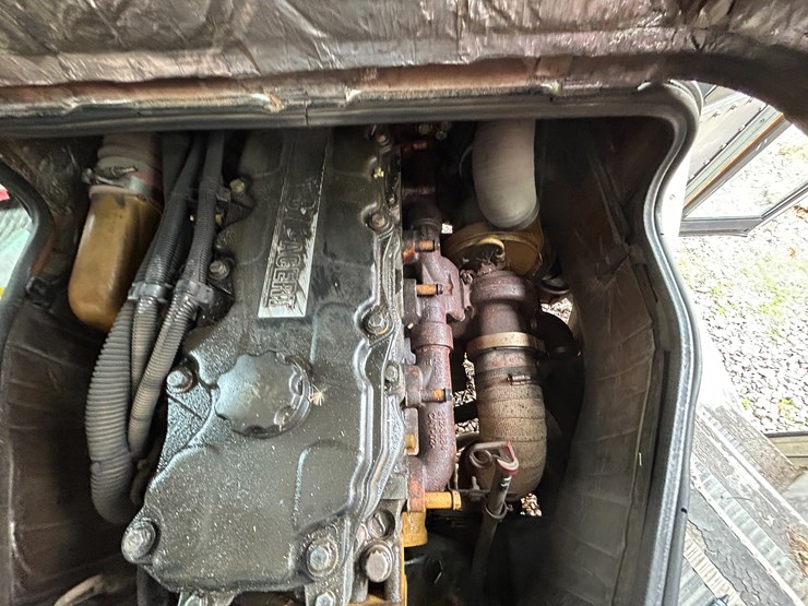 2006-caterpillar-c7-image-32