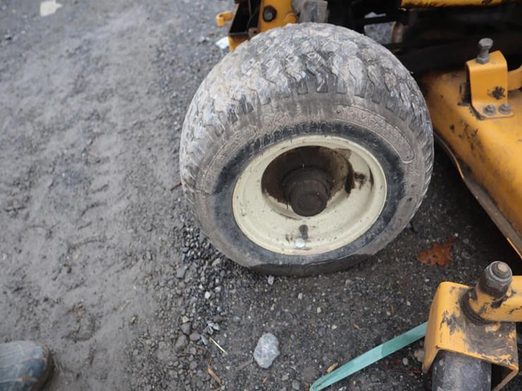 cub-cadet-1864-image-12