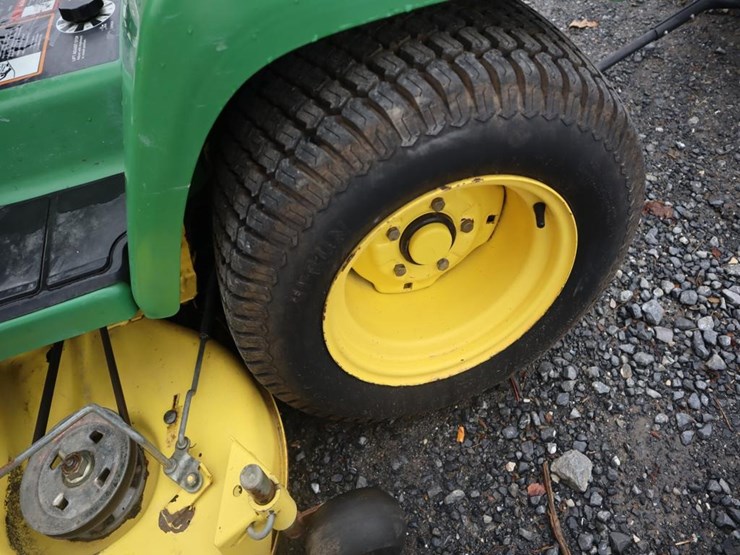 john-deere-345-image-13