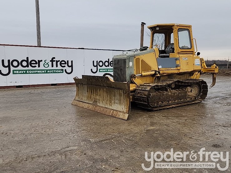 2004-deere-700h-image-2