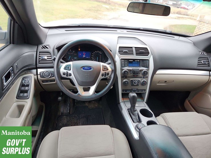 2013-ford-explorer-image-12