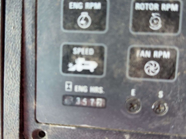 1994-case-ih-1688-image-16