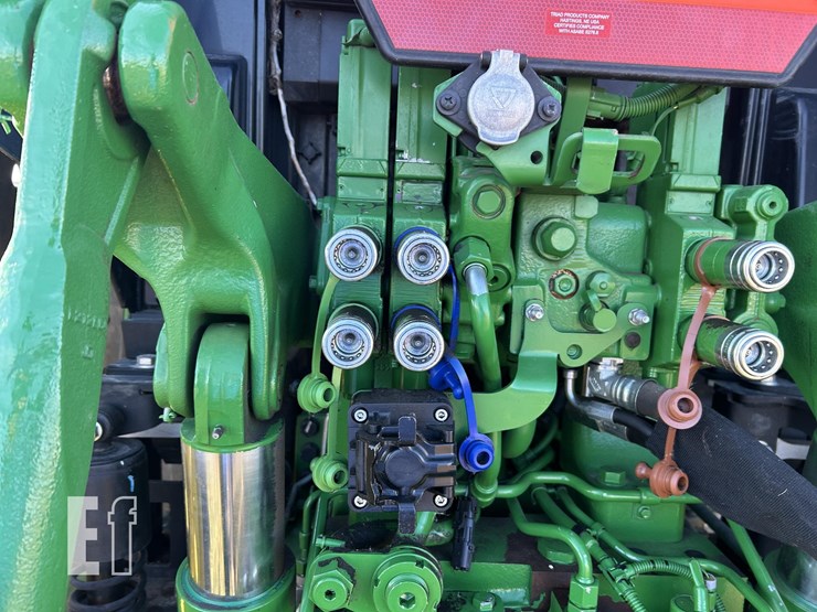 2021-john-deere-6175m-image-27