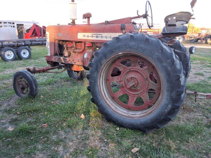 farmall-400-gas-wide-front-13.6-38,-runs,-single-remote,-gas,-with-torque-s/n--36892-image-11