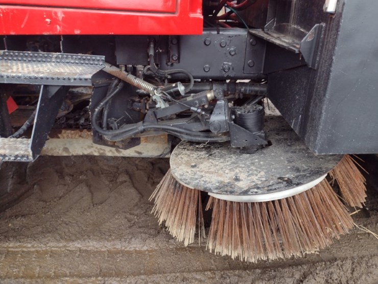 athey-ra-730-street-sweeper-(qea-4003)-image-30