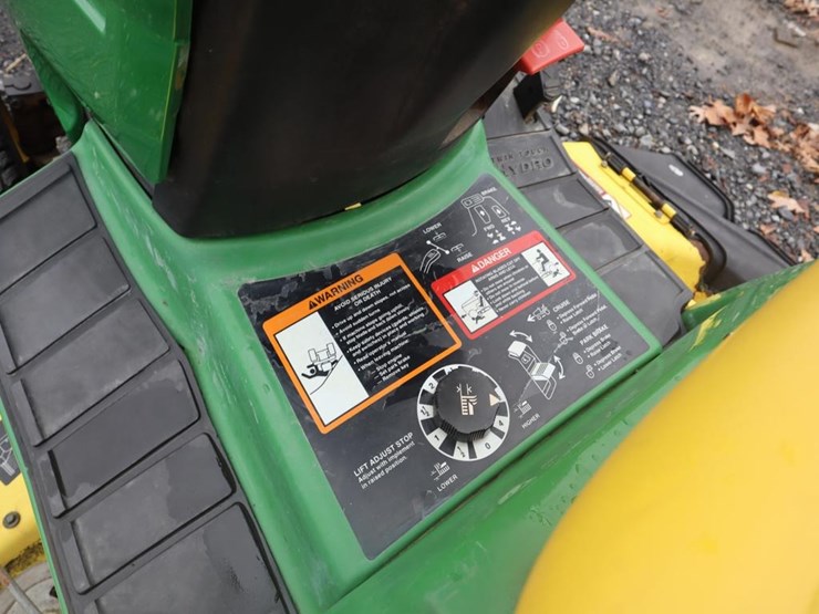 john-deere-345-image-18