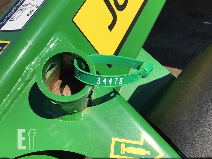 2023-john-deere-s300-image-14