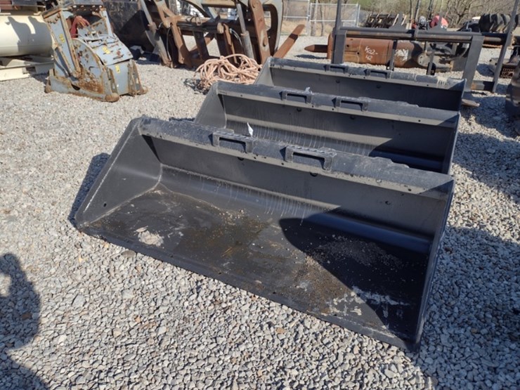 bobcat-68-in-ss-bucket-(qea-4027)-image-1