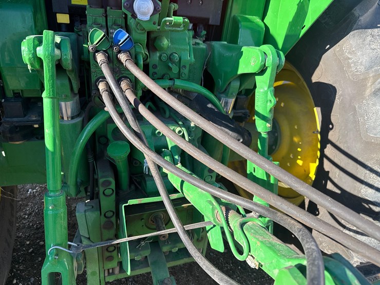 2011-john-deere-6430-premium-image-48