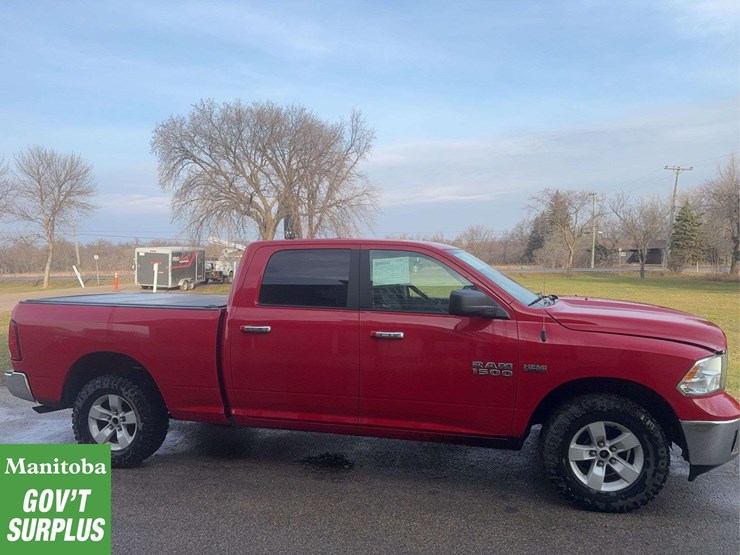 2016-dodge-1500-image-4