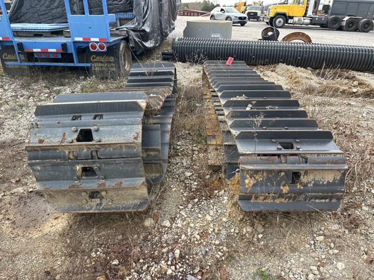 #2109-•-850j-dozer-tracks-image-5