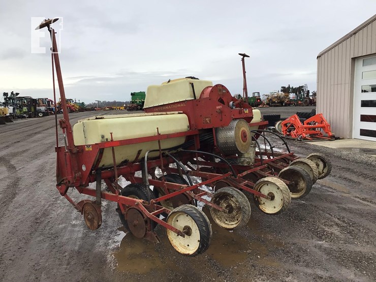 international-400-image-6