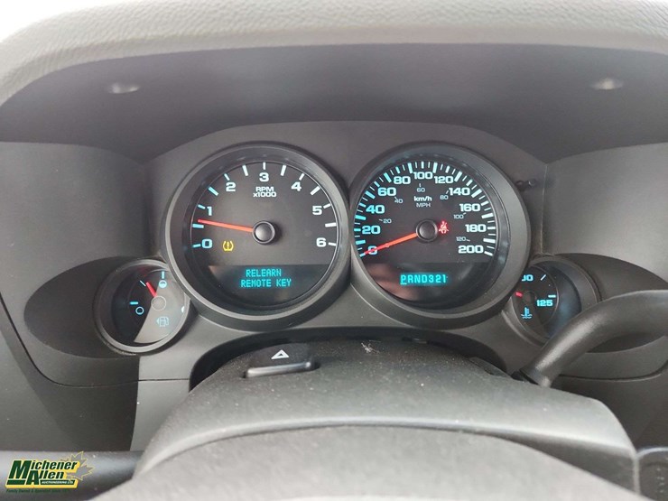 2010-gmc-sierra-1500-image-8