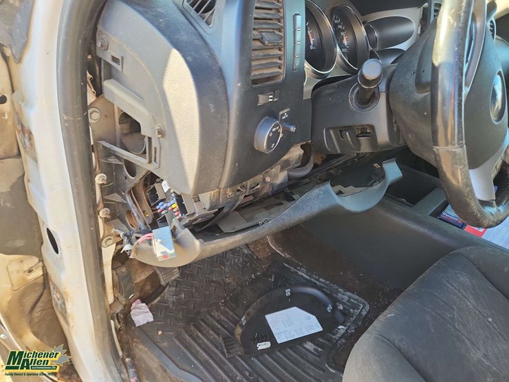 2008-chevrolet-silverado-2500hd-image-30