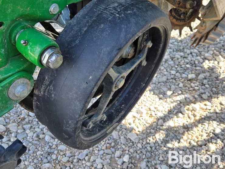 2019-john-deere-1775nt-image-20