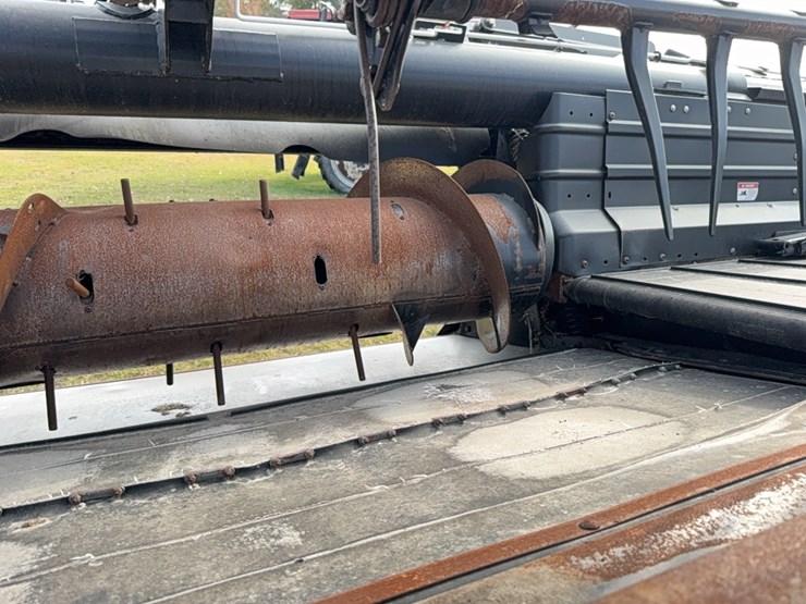 2010-case-ih-2162-image-60