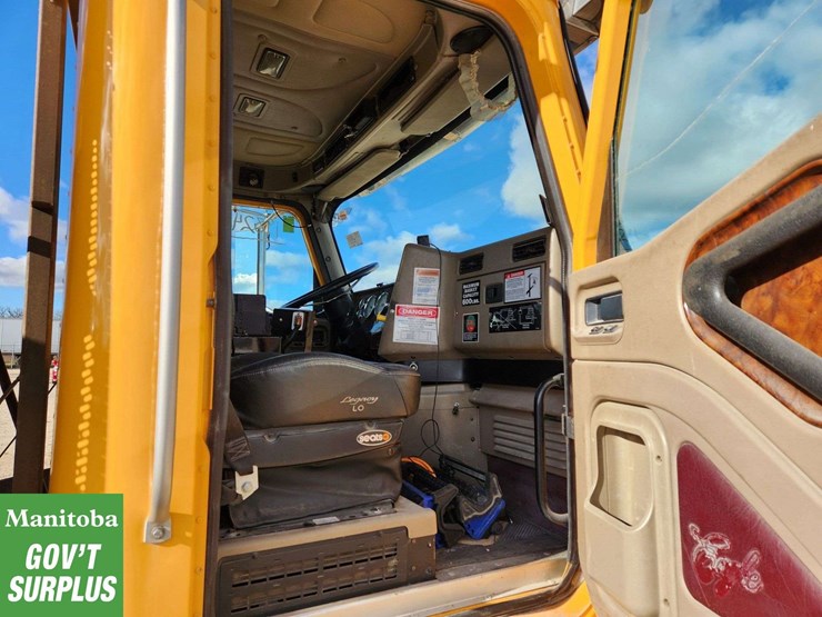 2008-international-paystar-5600i-image-78