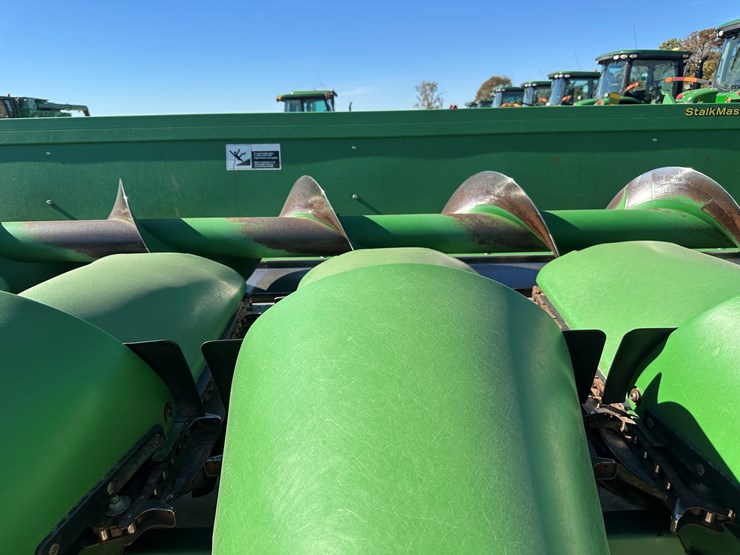 john-deere-616c-image-30