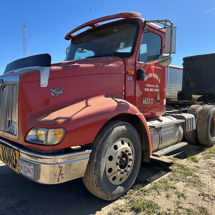 2005 INTERNATIONAL 9200i