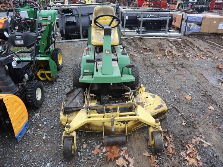 john-deere-f725-image-3