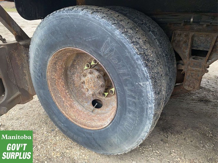 2011-international-workstar-7600-image-18