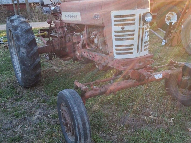 farmall-400-gas-wide-front-13.6-38,-runs,-single-remote,-gas,-with-torque-s/n--36892-image-2