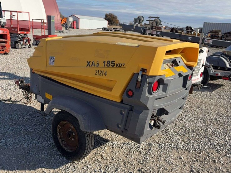 2015-atlas-copco-xas185-image-5