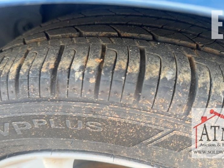 2010-hyundai-elantra-image-10