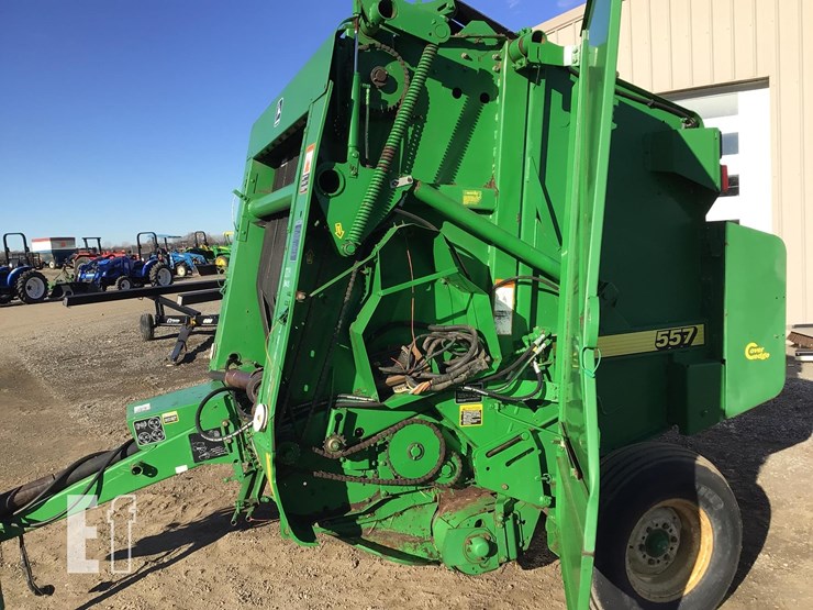 2001-john-deere-557-image-10