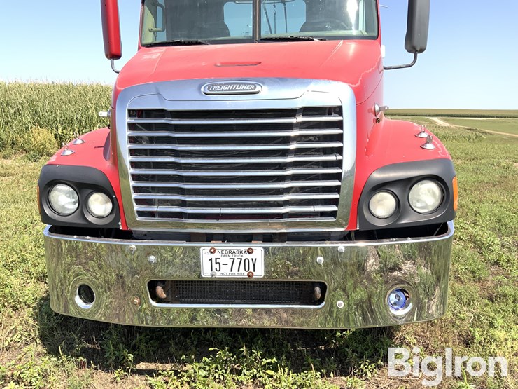 2007-freightliner-cst120-century-class-s/t-t/a-day-cab-truck-tractor-image-14