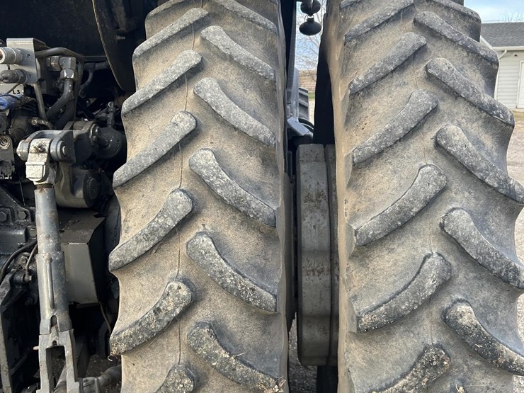 2014-challenger-mt585d-image-37