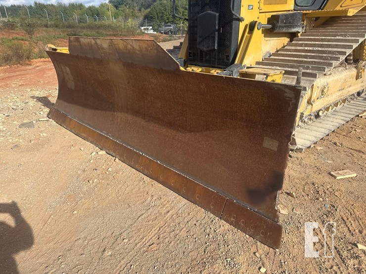 2021-caterpillar-d5-image-15