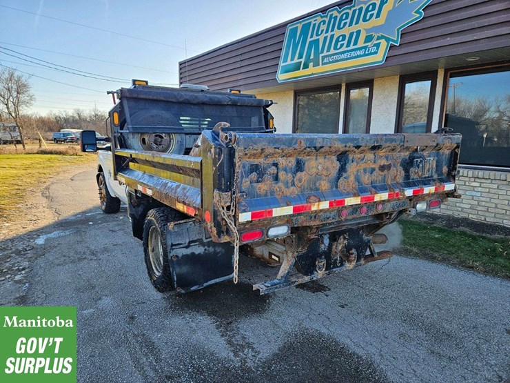 2011-ford-f350-image-6