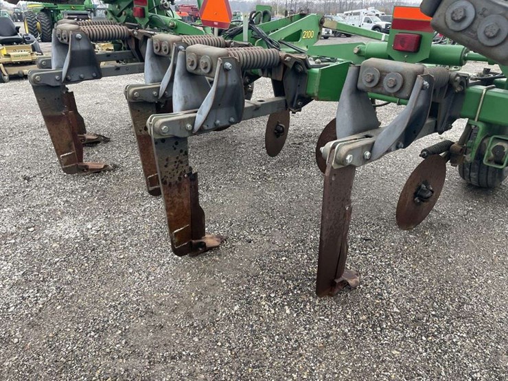 john-deere-2100-image-10