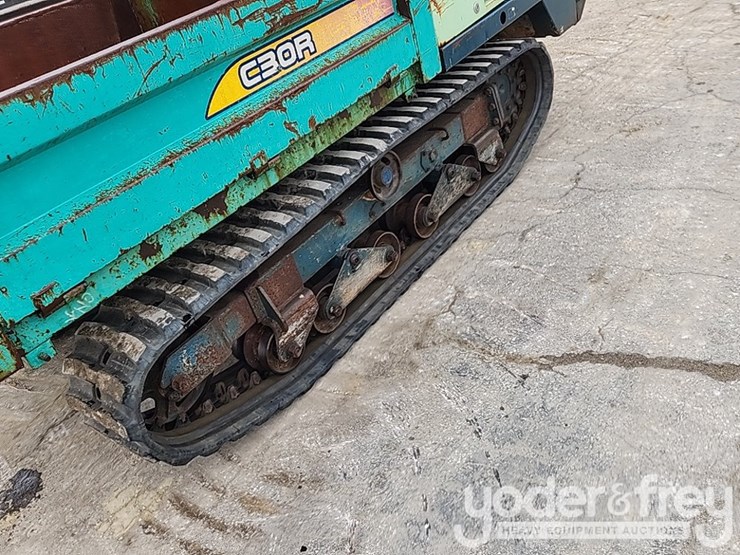 2005-yanmar-c30r-2-image-12