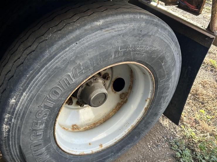 2008-strick-40-ft-image-12