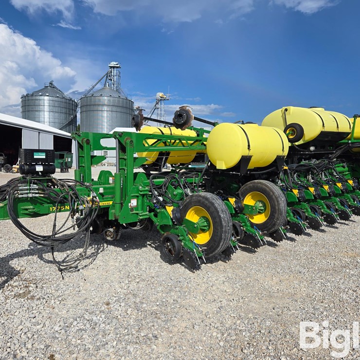 2019 JOHN DEERE 1775NT