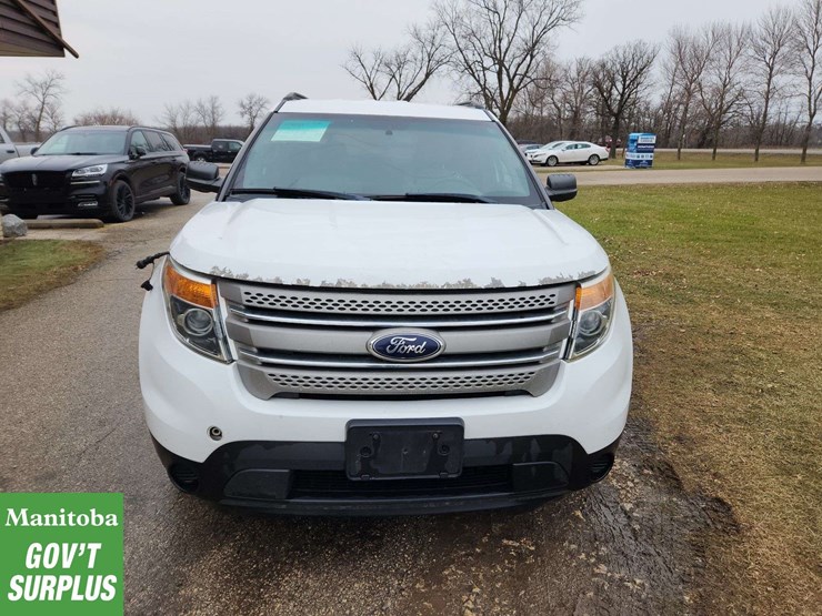 2013-ford-explorer-image-3