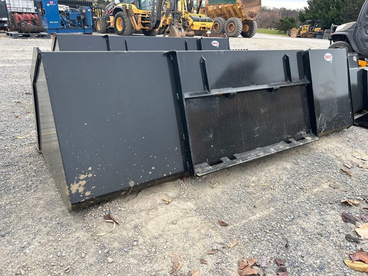 unused-96"-snow-material-bucket-attachment-image-3