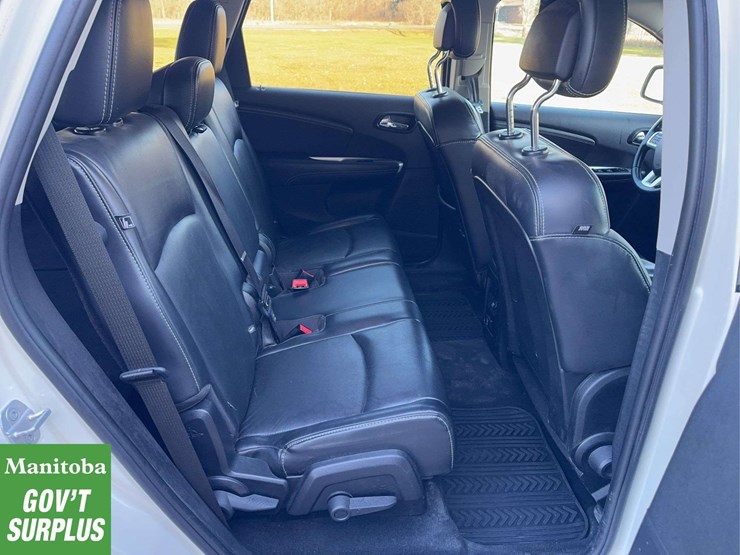 2012-dodge-journey-image-25