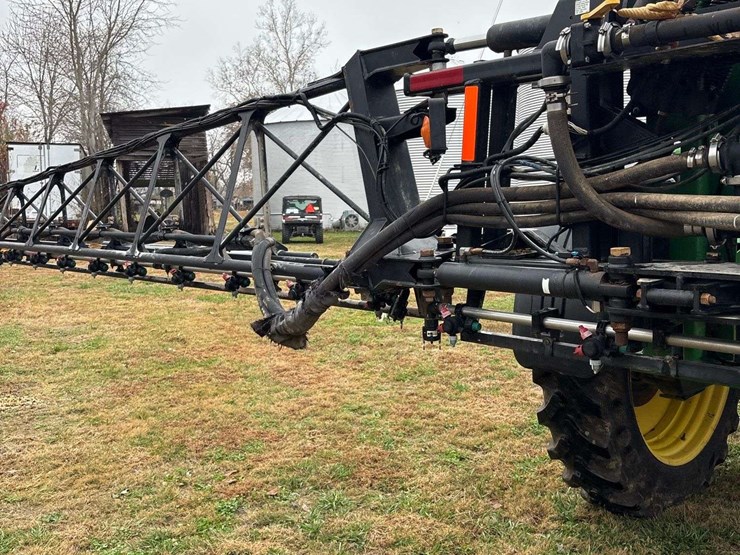 john-deere-4830-image-61