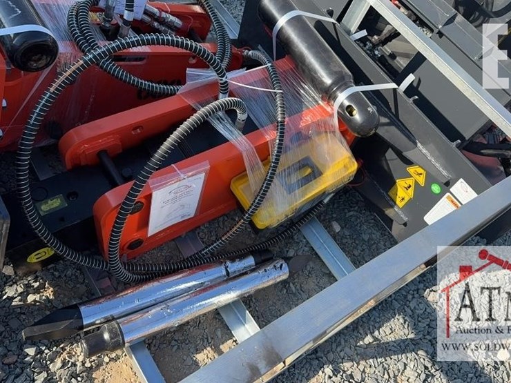 new-wig-hydraulic-concrete-breaker-image-1