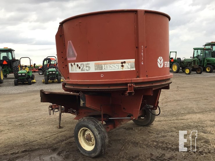 hesston-bp25-image-7