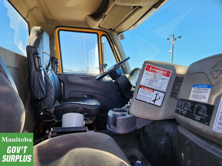 2009-international-workstar-7500-image-68