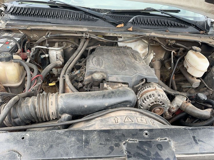 2006-chevrolet-3500-image-24