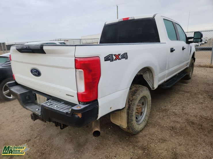 2019-ford-f250-image-4
