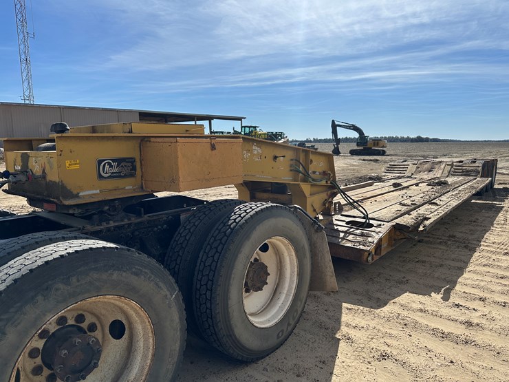 challenger-witzco-image-2